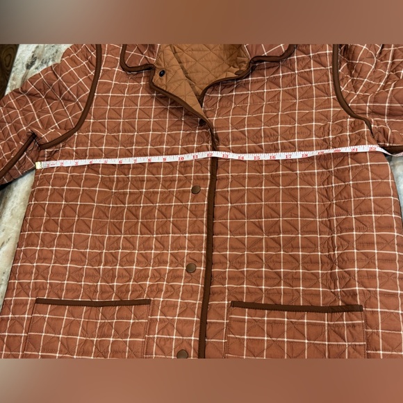 NWT Women’s LANDS END Beige insulated Primaloft quilted barn coat- Size Large - Picture 5 of 8